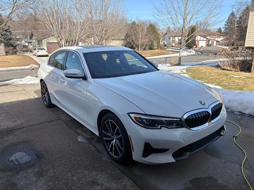 2021 BMW 330e xDrive