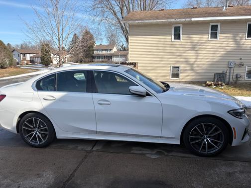 2021 BMW 330e xDrive