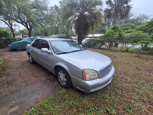 Silver 2003 Cadillac DeVille Base