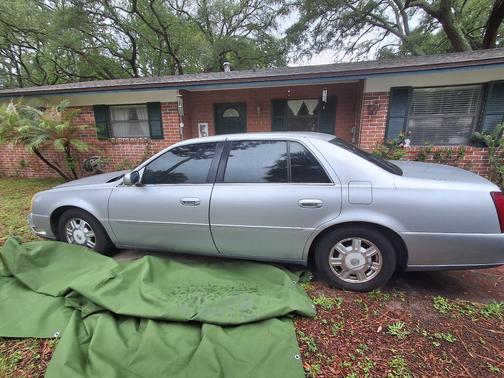 Silver 2003 Cadillac DeVille Base