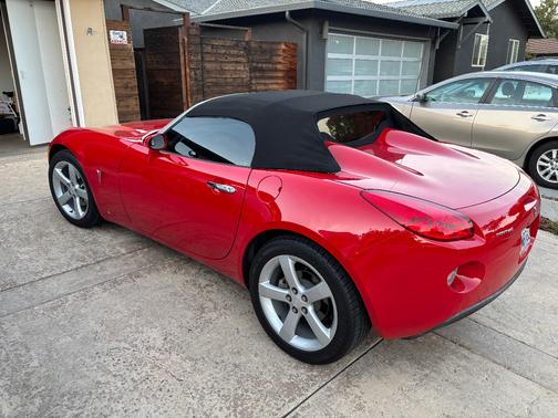 2006 Pontiac Solstice Base