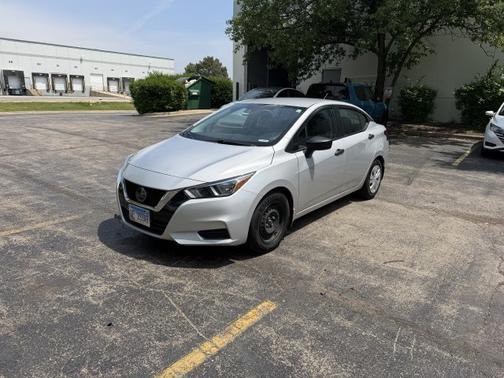 Gray 2021 Nissan Versa 1.6 S