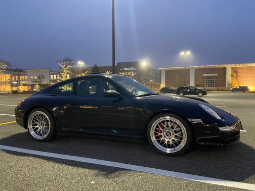 Black 2006 Porsche 911 911 Carrera 4S