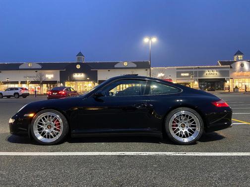 Black 2006 Porsche 911 911 Carrera 4S