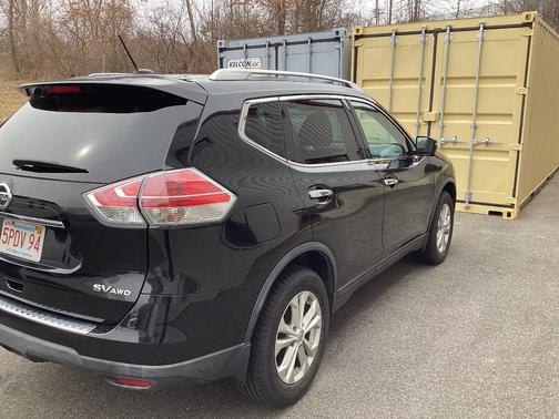 2016 Nissan Rogue SV