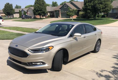 2018 Ford Fusion Hybrid Titanium