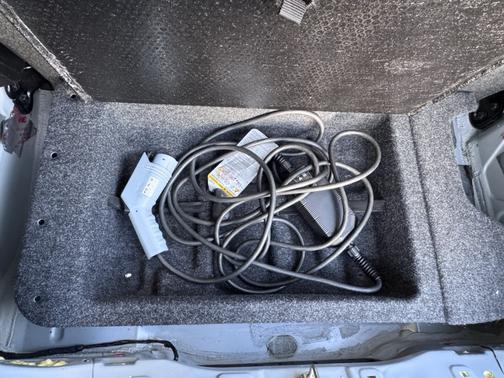 White 2017 FIAT 500e Battery Electric