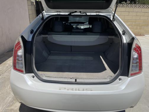 2014 Toyota Prius Five