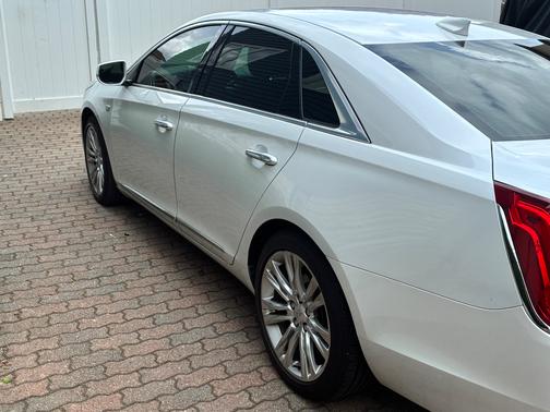 White 2019 Cadillac XTS Luxury