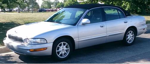 Photo 1 of 2 of 1999 Buick Park Avenue Base