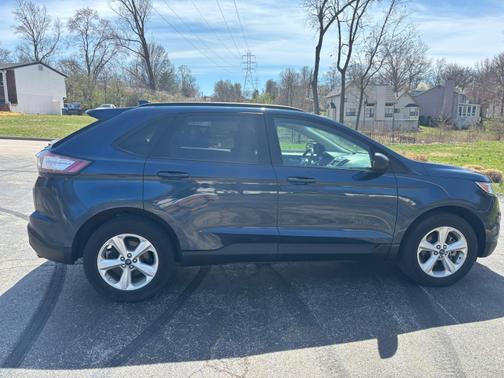 2017 Ford Edge SE