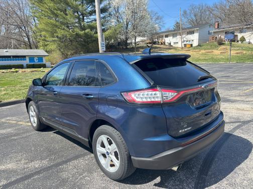 2017 Ford Edge SE