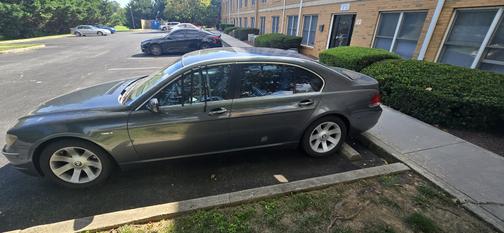 Gray 2008 BMW 750 Li