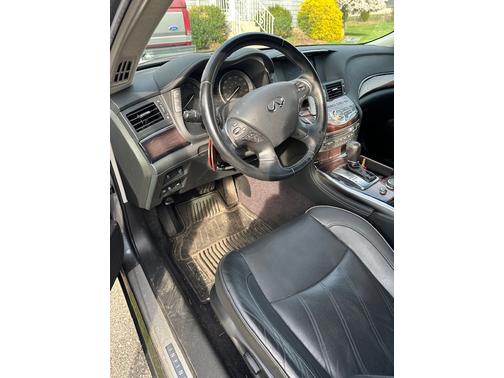 2018 INFINITI Q70L 3.7X LUXE