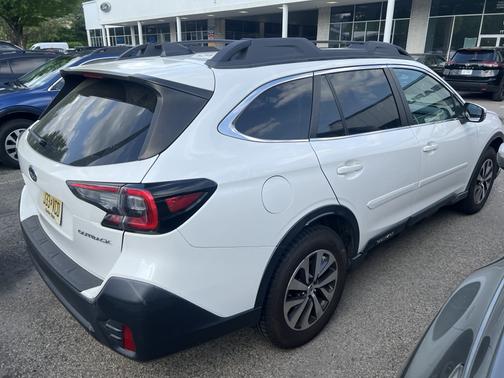2021 Subaru Outback Premium