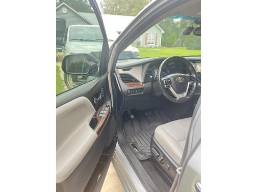 2015 Toyota Sienna Limited Premium