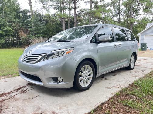 2015 Toyota Sienna Limited Premium