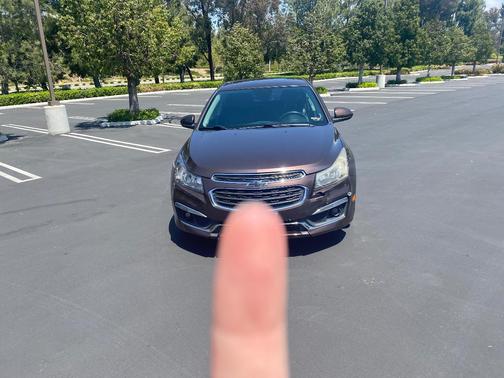 Brown 2015 Chevrolet Cruze LTZ