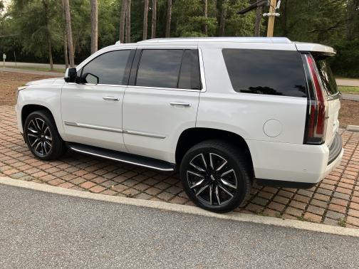 2020 Cadillac Escalade Luxury