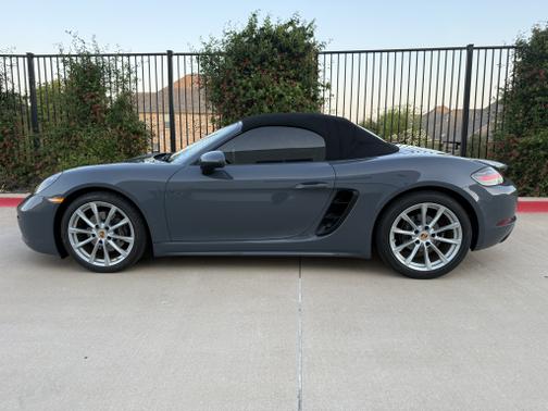2017 Porsche 718 Boxster Base