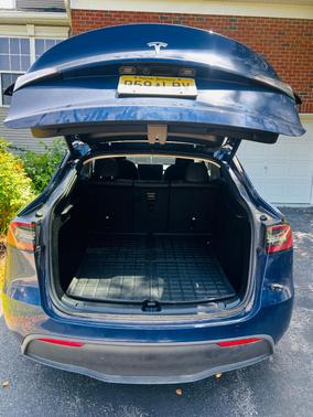 Blue 2023 Tesla Model Y RWD
