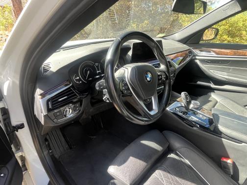 2018 BMW 530e xDrive iPerformance