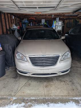 2014 Chrysler 200 LX