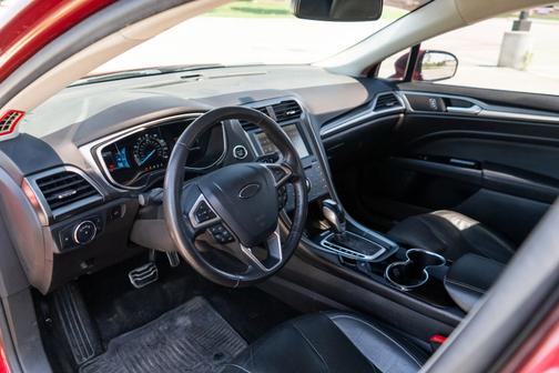 2014 Ford Fusion Titanium