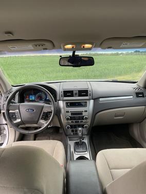 White 2011 Ford Fusion Hybrid Base