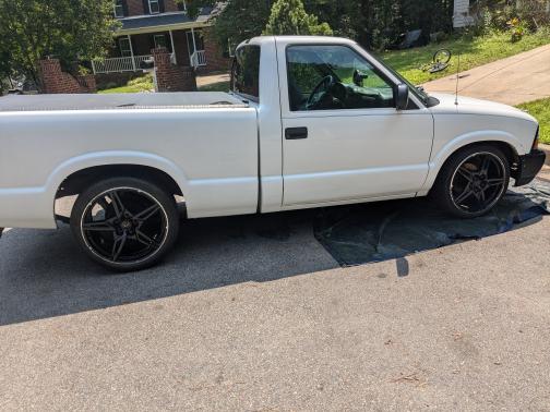 1999 GMC Sonoma SL