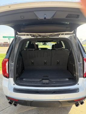 White 2022 GMC Yukon Denali