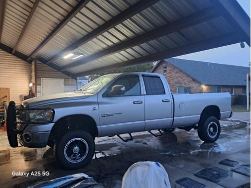 2006 Dodge Ram 2500 SLT Quad Cab