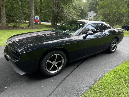 2010 Dodge Challenger SE