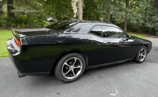 2010 Dodge Challenger SE
