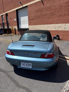 Blue 2002 BMW Z3 2.5i Roadster