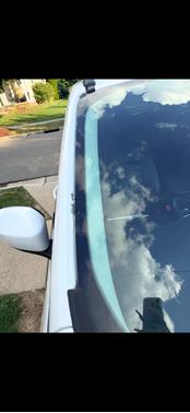 White 2018 Ford Escape SEL