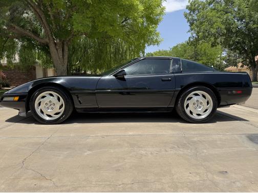 1996 Chevrolet Corvette Base