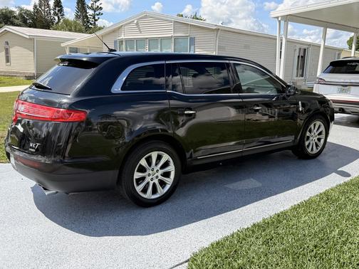 Black 2013 Lincoln MKT EcoBoost