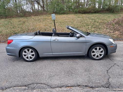 2010 Chrysler Sebring Limited