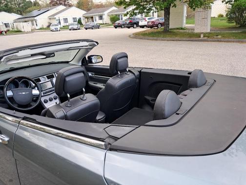 2010 Chrysler Sebring Limited