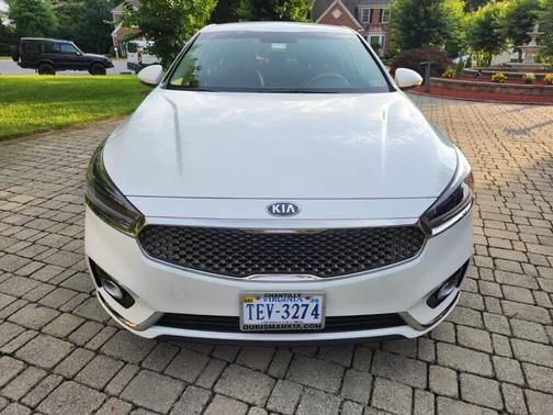 2019 Kia Cadenza Premium