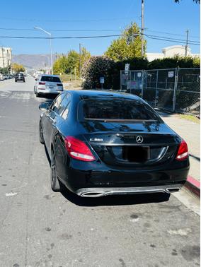 Photo 2 of 12 of 2015 Mercedes-Benz C-Class C 300 Luxury
