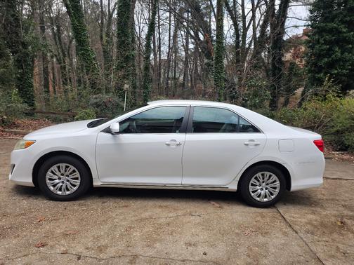 2012 Toyota Camry LE