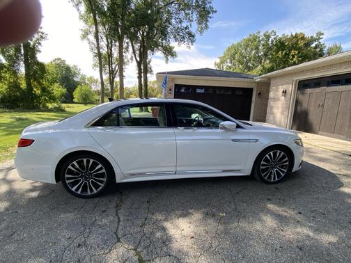 2018 Lincoln Continental Reserve
