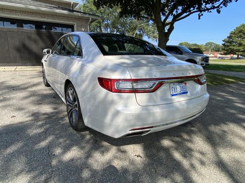 2018 Lincoln Continental Reserve