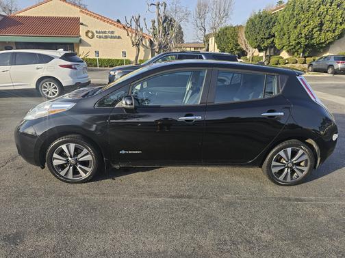 2016 Nissan Leaf SV