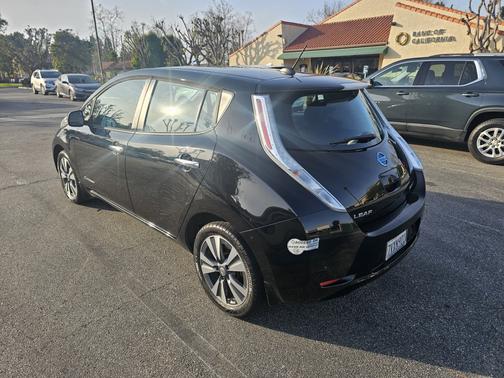 2016 Nissan Leaf SV