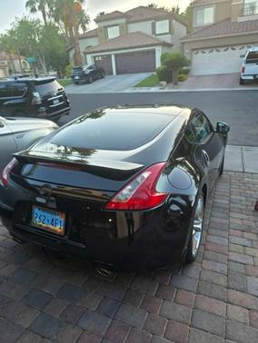 Black 2011 Nissan 370Z Base