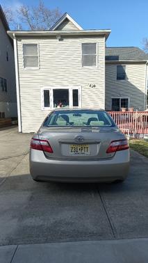 Beige 2007 Toyota Camry LE