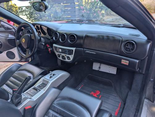 2004 Ferrari 360 Spider Base